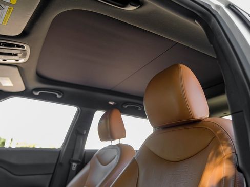 Used 2015 Kia Soul ! w/ Sun & Sound Package image 40