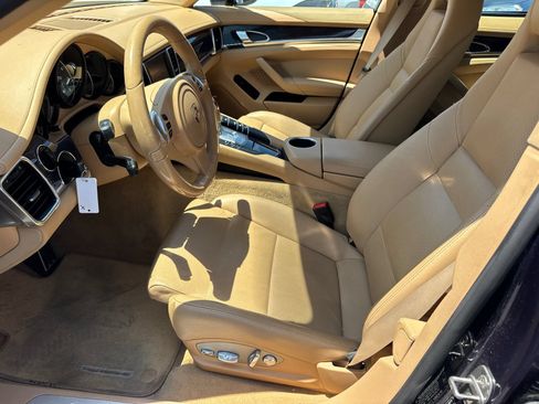Used 2012 Porsche Panamera 4 image 15