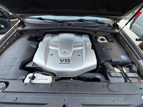 Used 2004 Lexus GX 470 image 24