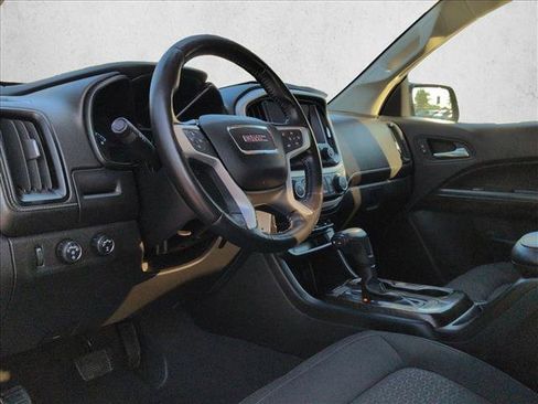 Used 2019 GMC Canyon SLE AWD/4WD image 10
