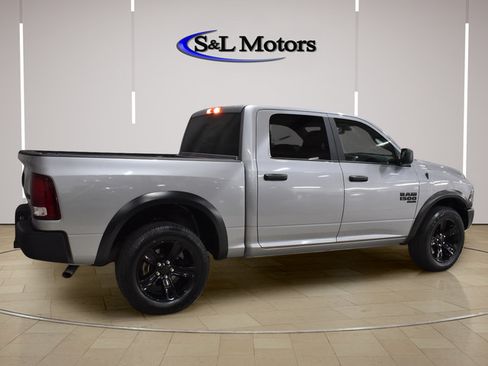 Used 2024 RAM 1500 Warlock AWD/4WD image 8