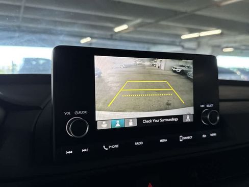 Certified 2024 Honda CR-V EX image 18