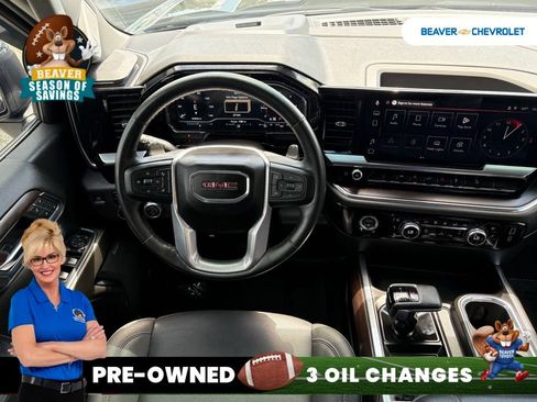 Used 2023 GMC Sierra 1500 SLT w/ SLT Premium Package AWD/4WD image 16