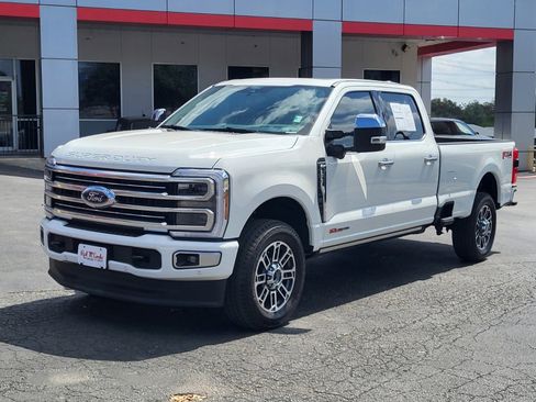 Used 2026 Ford F350 Platinum w/ Platinum Plus Package AWD/4WD image 7