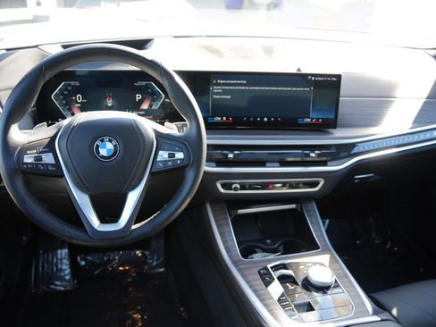 Certified 2024 BMW X5 sDrive40i w/ Premium Package image 11