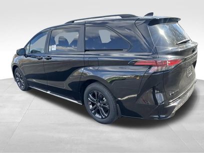 New 2026 Toyota Sienna XSE