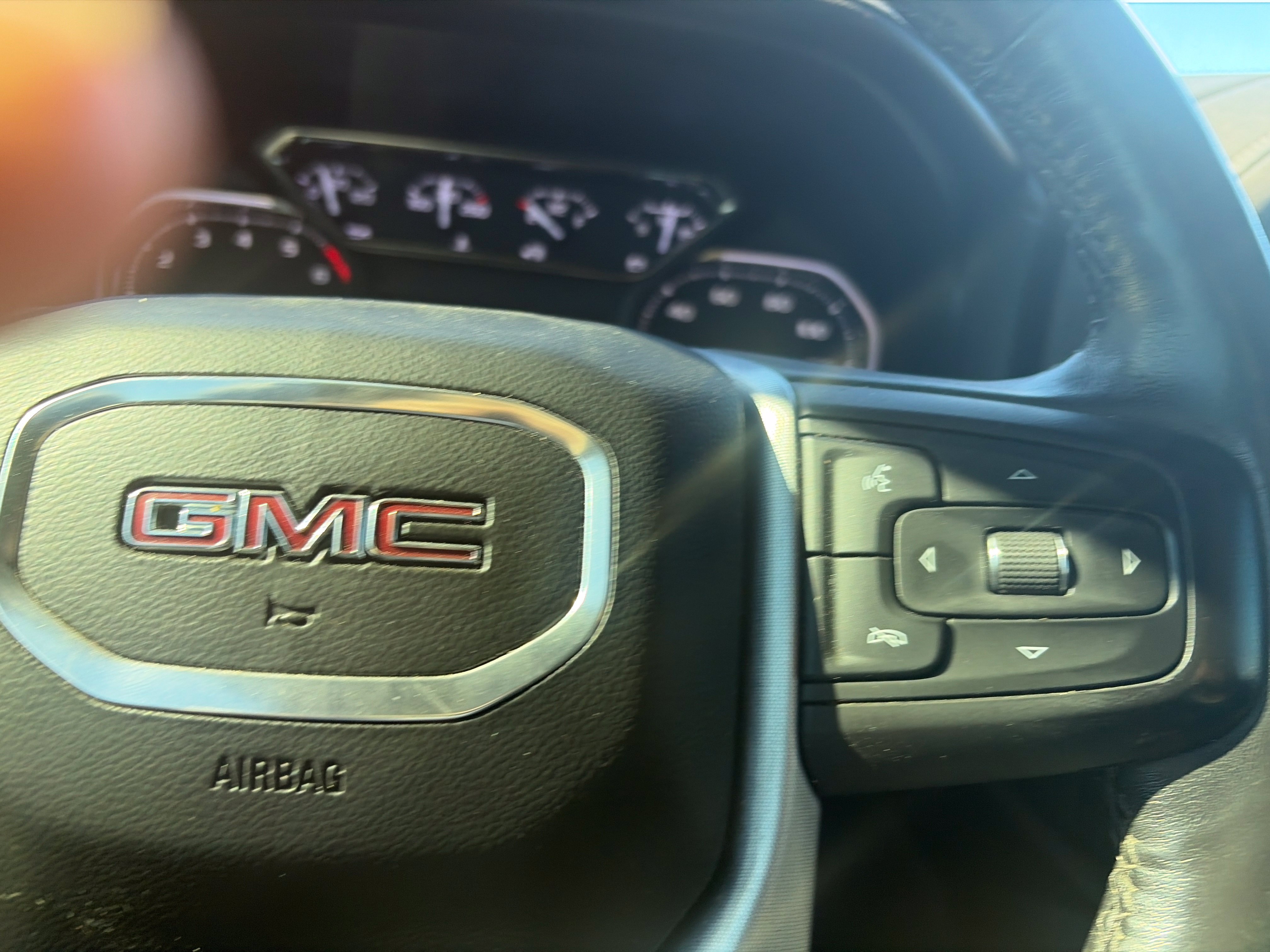 Used 2022 GMC Sierra 3500 SLE w/ SLE Convenience Package AWD/4WD image 24