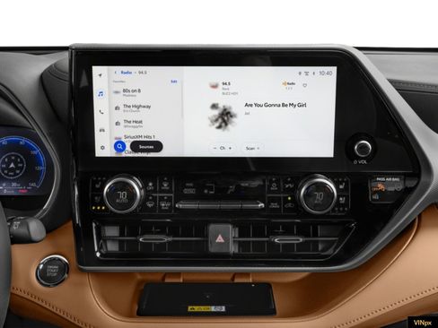 New 2026 Toyota Highlander Platinum image 8