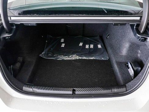 Used 2025 BMW 530i xDrive AWD/4WD image 22