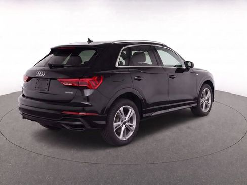 Used 2023 Audi Q3 2.0T Premium Plus w/ Premium Plus Package AWD/4WD image 8