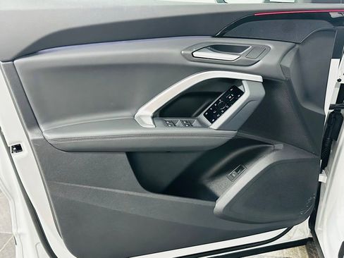 Certified 2025 Audi Q5 Premium w/ Convenience Package image 26