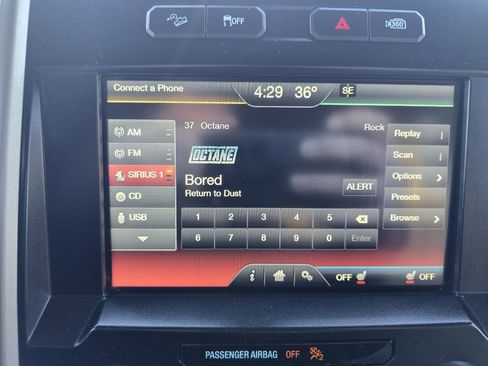 Used 2015 Ford F150 Lariat w/ Equipment Group 502A Luxury image 26