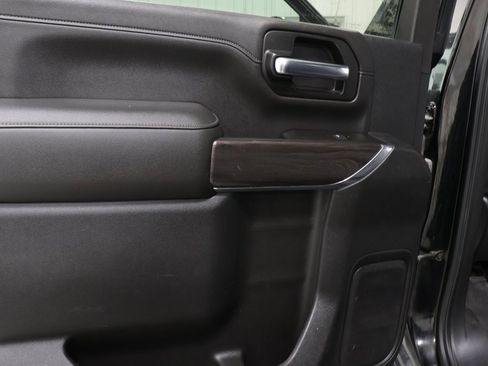 Used 2020 Chevrolet Silverado 2500 LTZ image 24