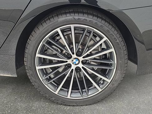 Certified 2023 BMW 530i xDrive w/ Executive Package AWD/4WD image 28