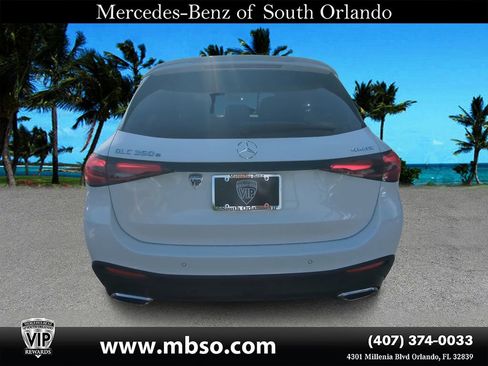 New 2025 Mercedes-Benz GLC 350e 4MATIC image 18