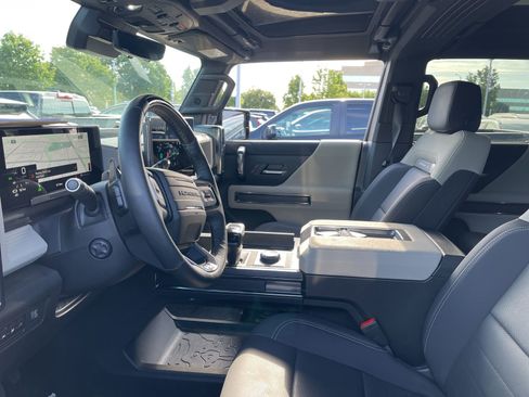 Used 2026 GMC Hummer EV SUV AWD/4WD image 5