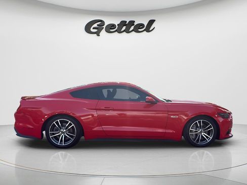Used 2017 Ford Mustang GT Premium w/ Enhanced Security Package RWD image 4