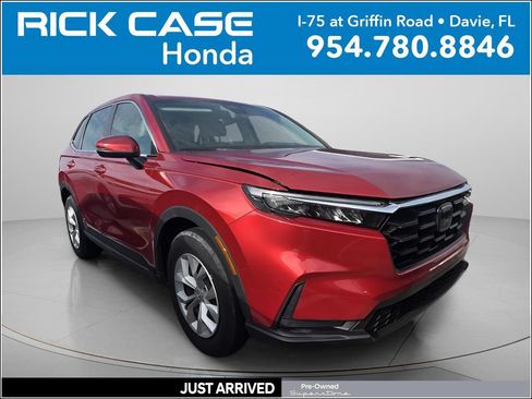 Used 2023 Honda CR-V LX image 1