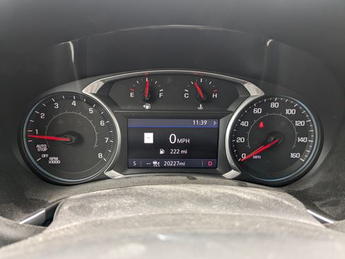 Used 2022 Chevrolet Equinox Premier image 29