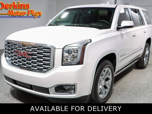 Used 2018 GMC Yukon Denali w/ Denali Ultimate Package image 1