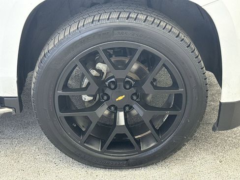 Used 2017 Chevrolet Tahoe Premier image 40