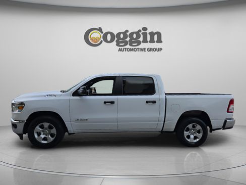 Used 2024 RAM 1500 Big Horn RWD image 2
