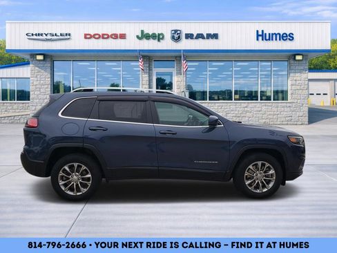Certified 2021 Jeep Cherokee Latitude Lux w/ Comfort/Convenience Group AWD/4WD image 2