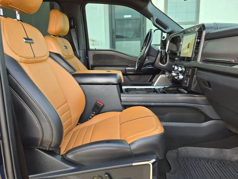 Used 2024 Ford F350 Platinum w/ Tremor Off-Road Package image 11