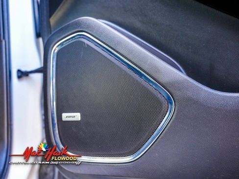 Used 2020 GMC Yukon Denali w/ Denali Premium Package image 13