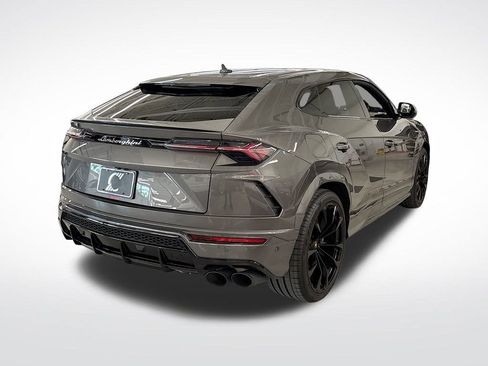 Used 2022 Lamborghini Urus image 5