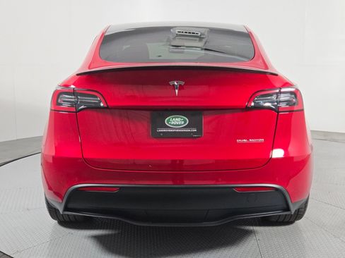 Used 2022 Tesla Model Y Performance AWD/4WD image 7
