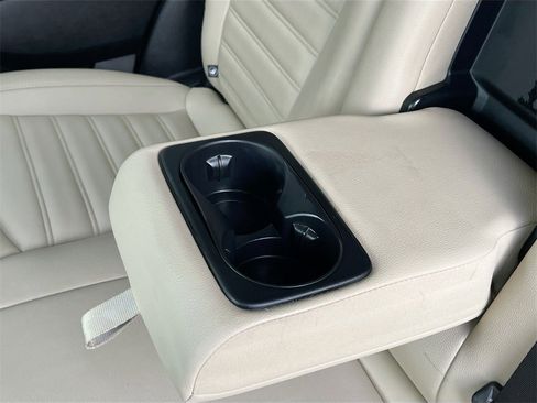 Used 2022 Ford Edge SEL image 27