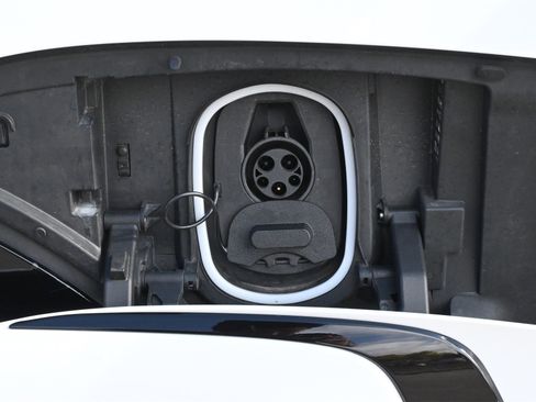 Used 2024 Chevrolet Blazer EV RS image 29