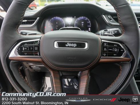 New 2025 Jeep Grand Cherokee L Summit w/ Advanced Protech Group IV image 14