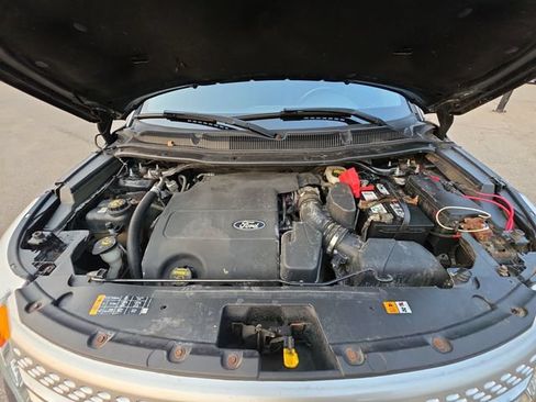 Used 2014 Ford Explorer XLT AWD/4WD image 26