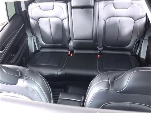 Used 2022 Jeep Grand Cherokee Limited 4xe image 33