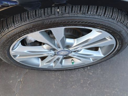 Used 2016 Mercedes-Benz C 300 Sedan image 31