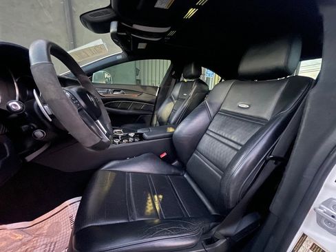 Used 2013 Mercedes-Benz CLS 63 AMG image 9
