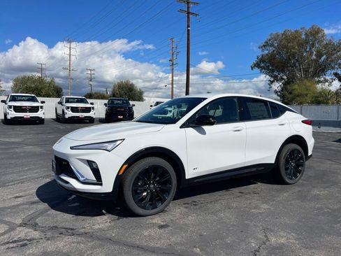 New 2026 Buick Envista Sport Touring w/ Convenience I Package image 1