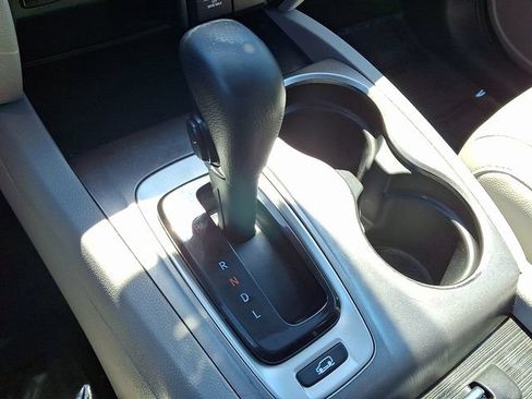 Used 2019 Honda Pilot EX-L image 11