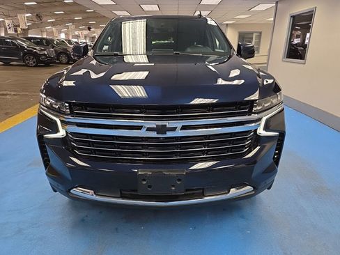 Certified 2024 Chevrolet Suburban LT w/ Luxury Package AWD/4WD image 13