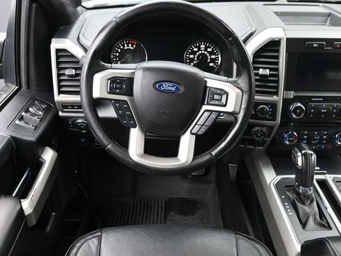 Used 2018 Ford F150 Lariat AWD/4WD image 11