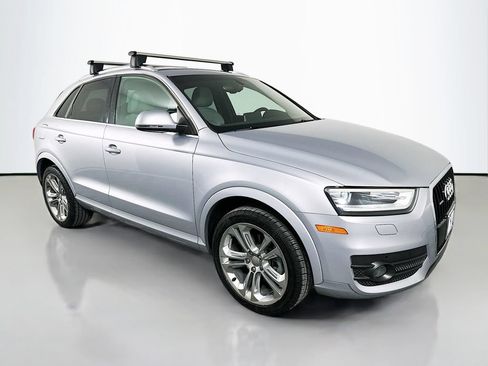 Used 2015 Audi Q3 2.0T Prestige w/ Prestige Package AWD/4WD image 3