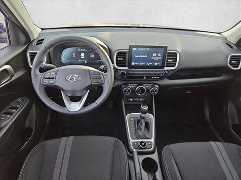 New 2026 Hyundai Venue SEL image 11