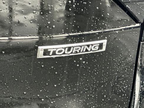 Used 2025 Subaru Forester Touring image 28