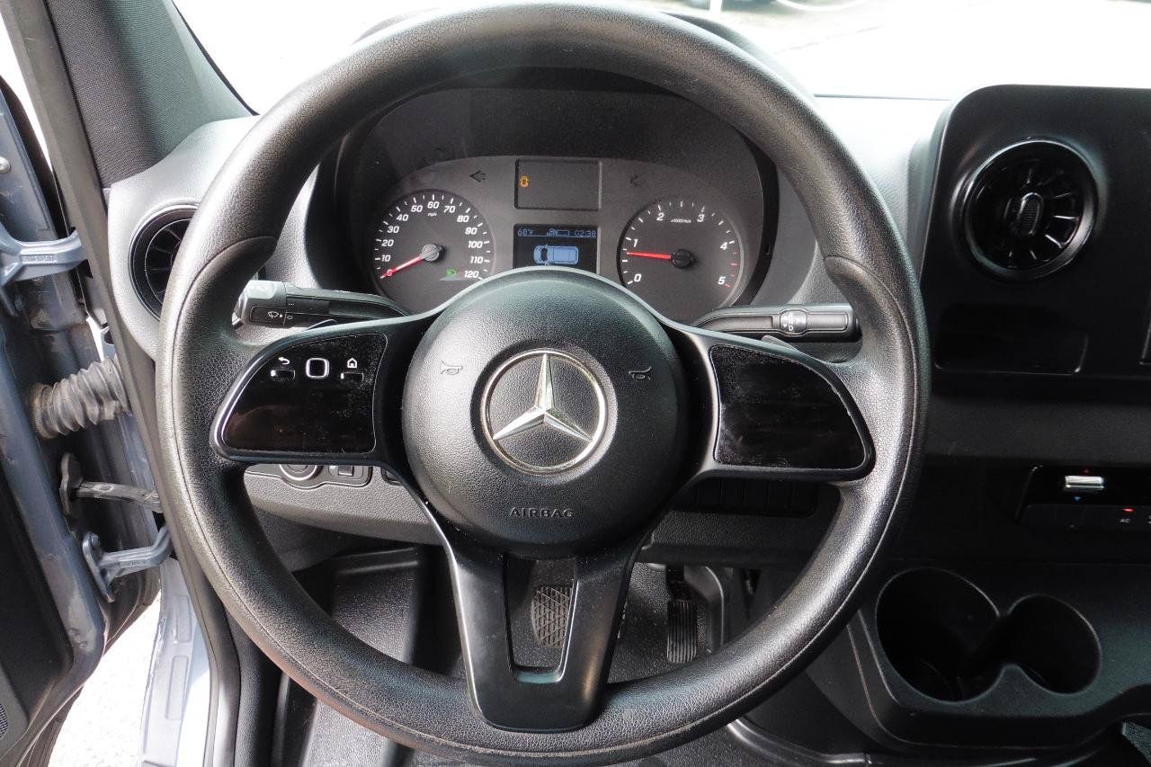 Used 2019 Mercedes-Benz Sprinter 170 image 8