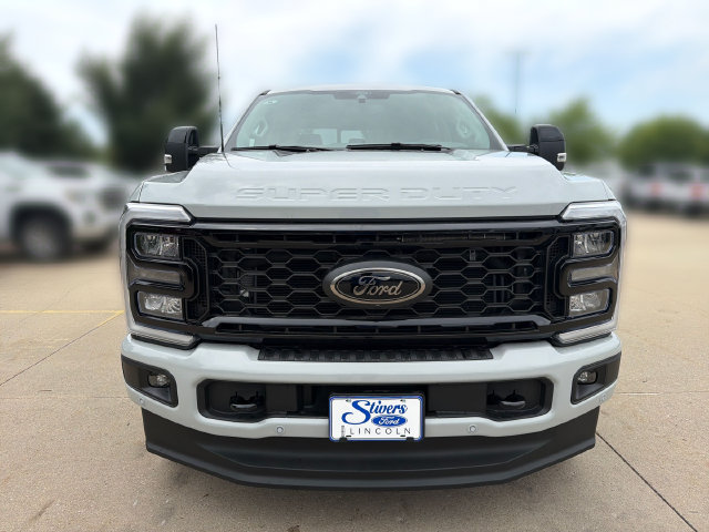 New 2026 Ford F350 Lariat w/ Black Appearance Package AWD/4WD image 11
