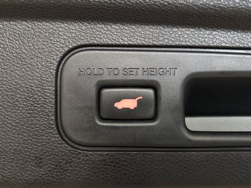 Used 2025 Honda Odyssey Touring image 36
