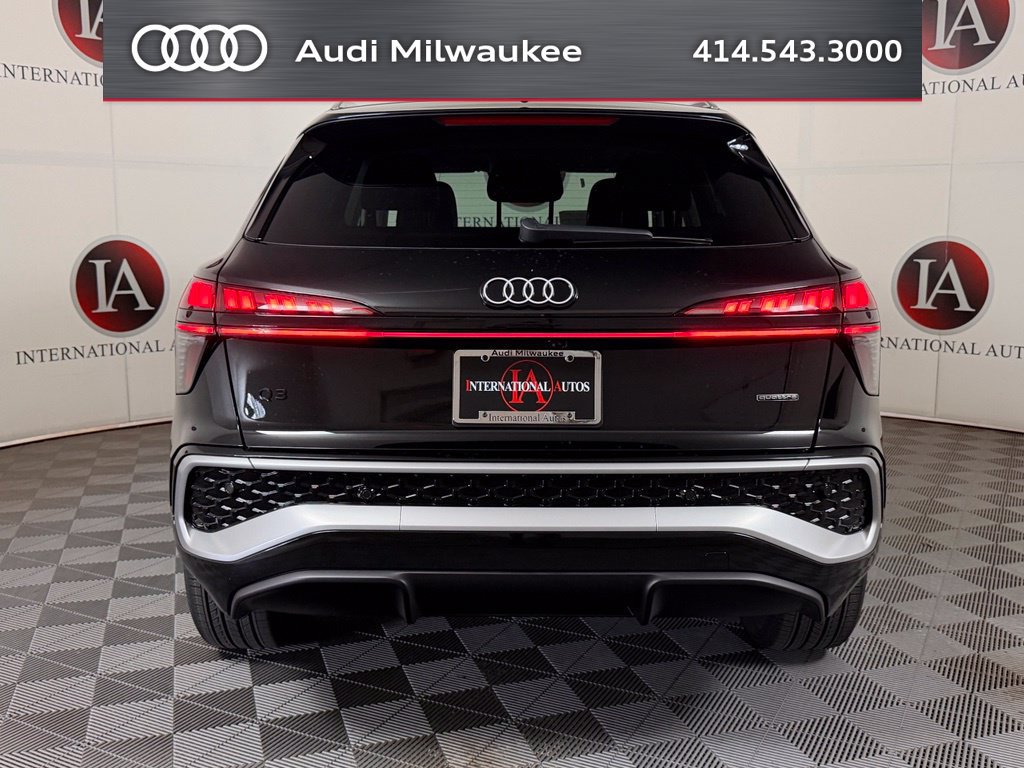 New 2026 Audi Q3 quattro 2.0T AWD/4WD image 7
