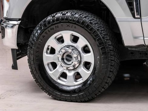 Used 2024 Ford F250 XLT AWD/4WD image 52